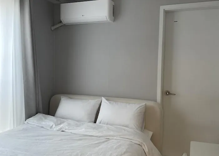 アパート Peaceful Quiet2br 5min Walk Achasanstation Park *