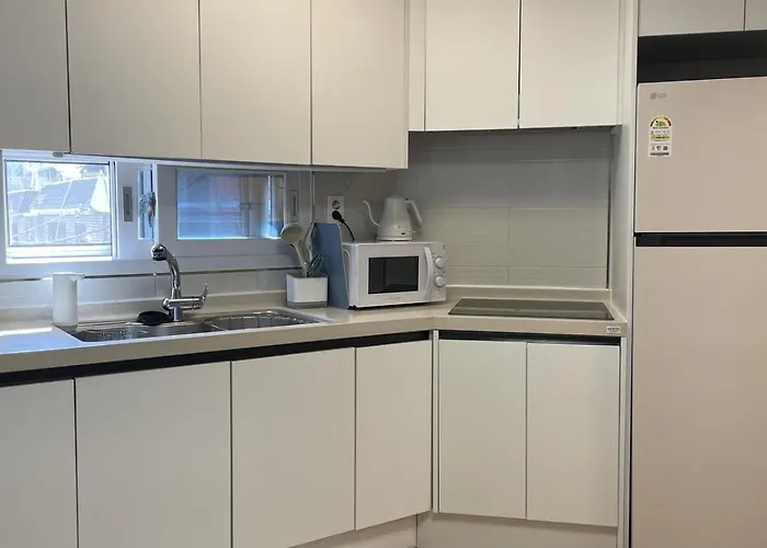 アパート Peaceful Quiet2br 5min Walk Achasanstation Park