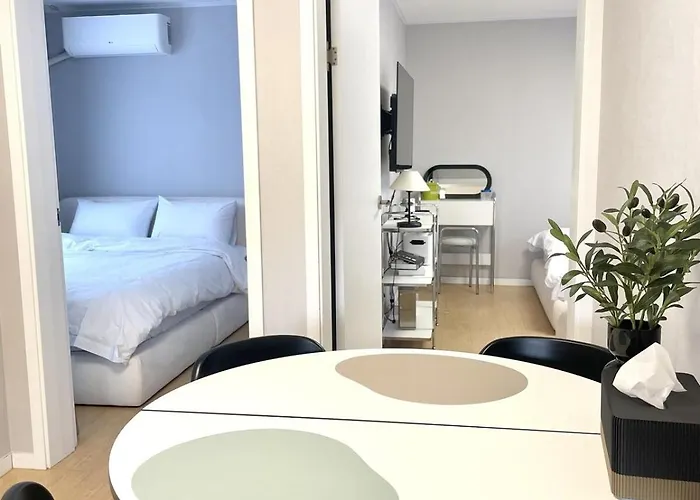 アパート Peaceful Quiet2br 5min Walk Achasanstation Park *