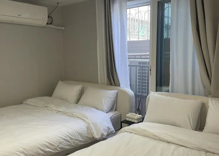 Peaceful Quiet2br 5min Walk Achasanstation Park アパート ソウル特別市